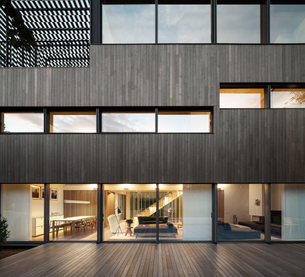TR House by PmmT Architects