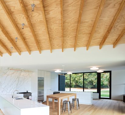 Watermill House by Desai Chia Architecture