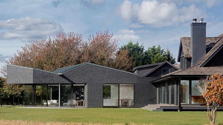 Watermill House by Desai Chia Architecture