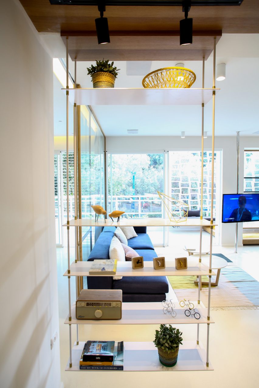 Weisel apartment in Tel Aviv by Dori Interior Design