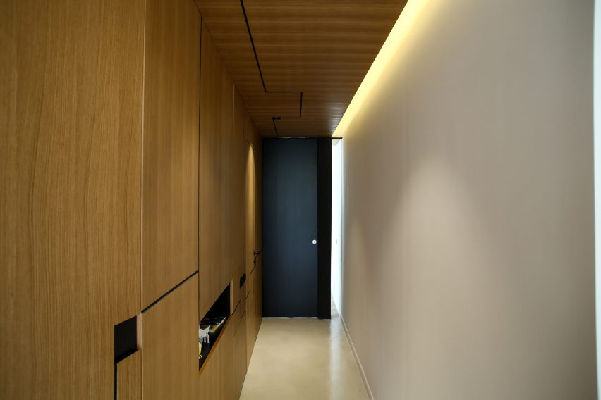 Weisel apartment in Tel Aviv by Dori Interior Design