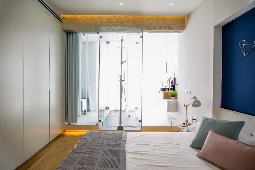 Weisel apartment in Tel Aviv by Dori Interior Design