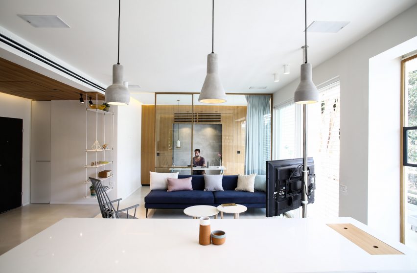 Weisel apartment in Tel Aviv by Dori Interior Design