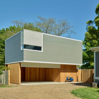 Werner Carriage House by deMx architecture
