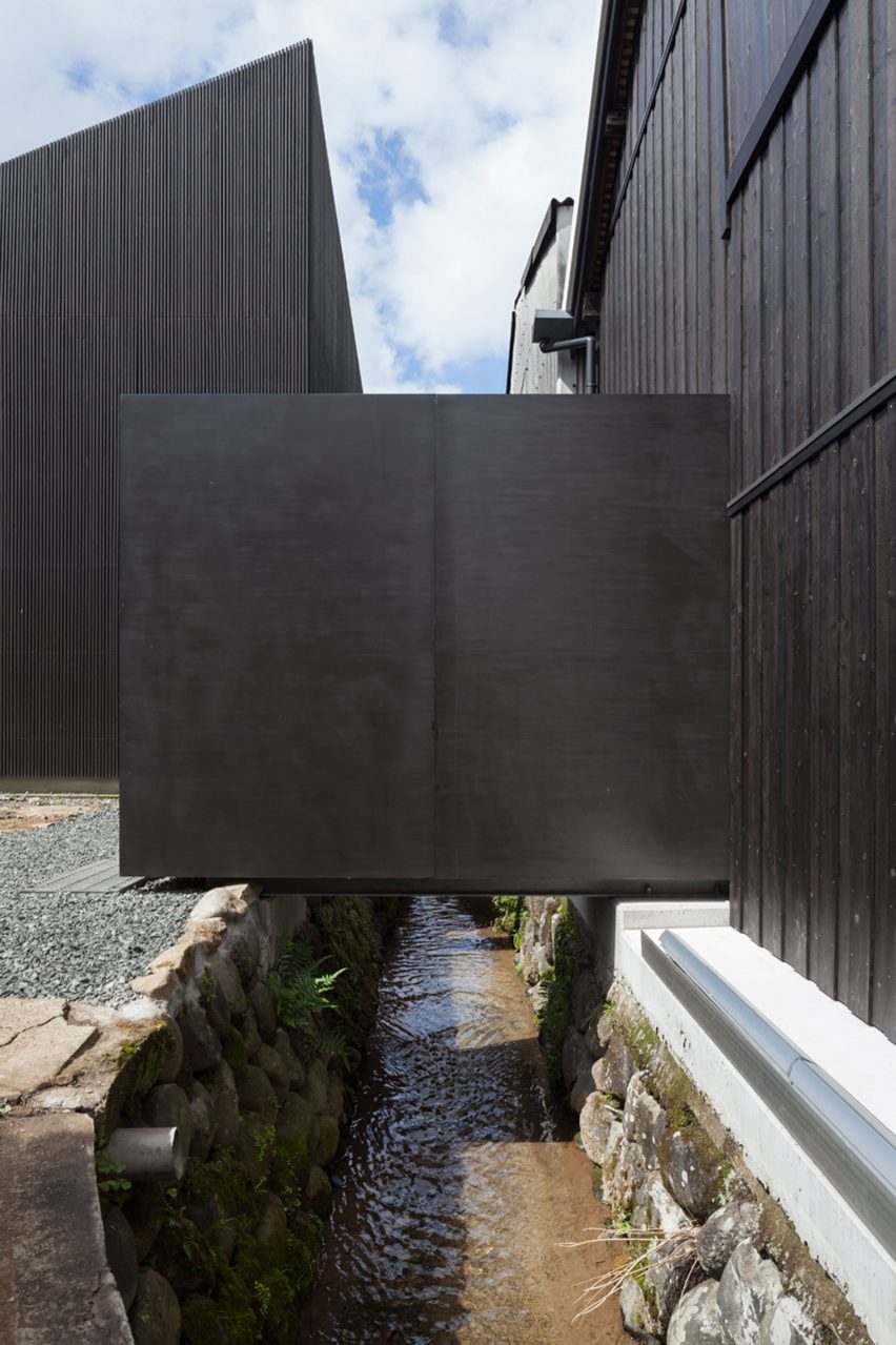 Fukuchiyo sake brewery by yHa Architects