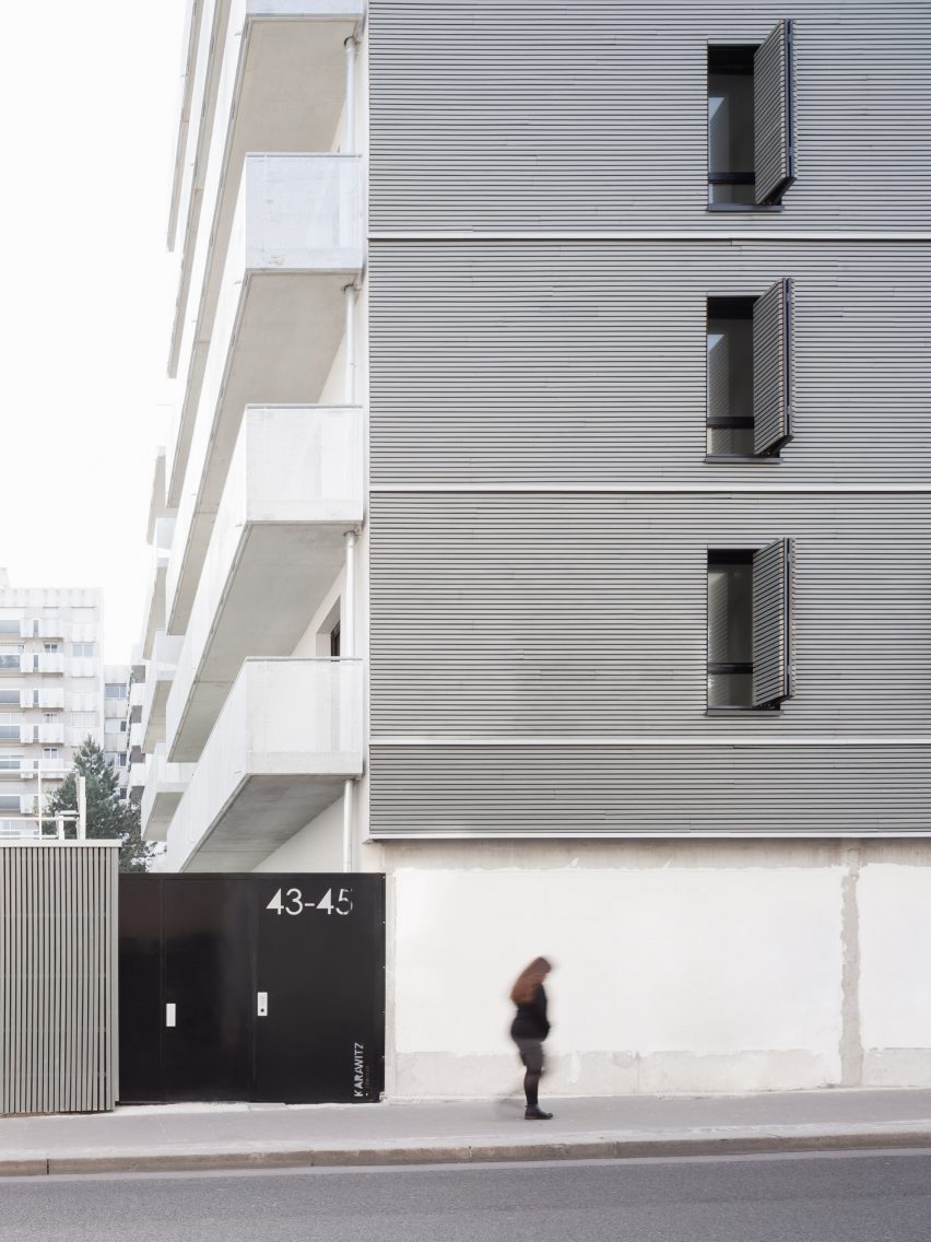 23 housing units in Paris by Karawitz Architects
