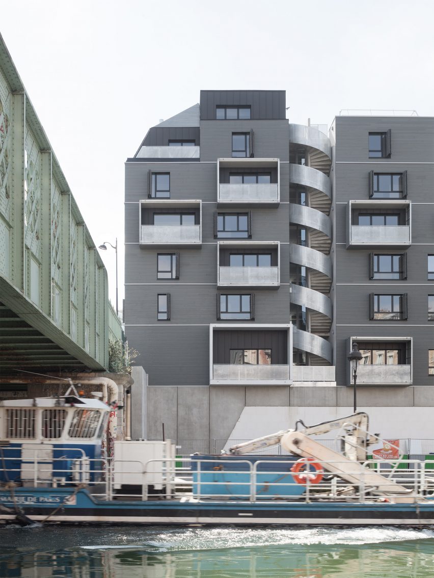 23 housing units in Paris by Karawitz Architects