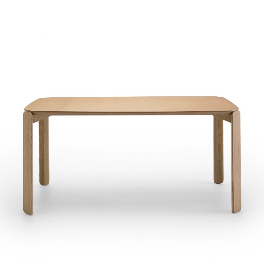 45 table system for Inyard by La Selva