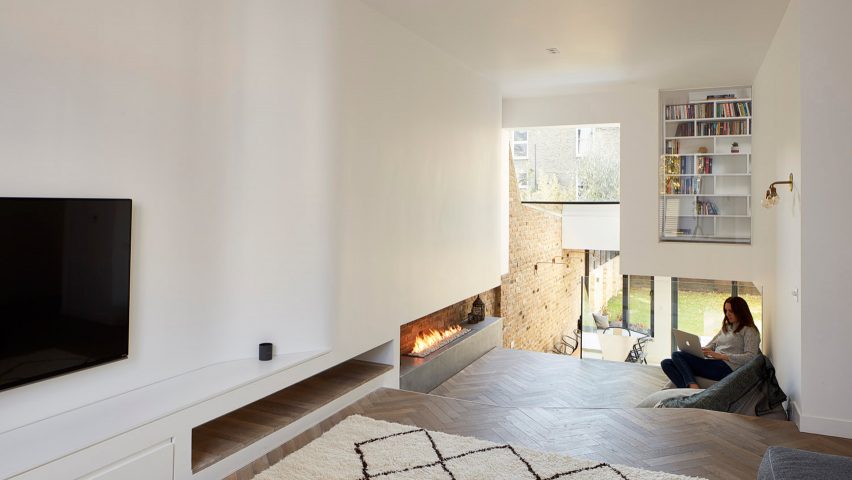 50AR by Scenario Architecture