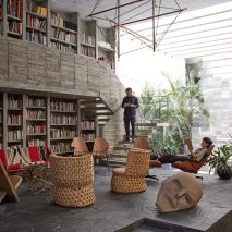 This week’s Dezeen Mail features Apple’s new Macbook Pro and a Mexico City home with crazy paving