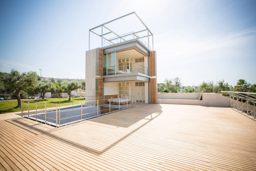 Aamchit Houses by HSS