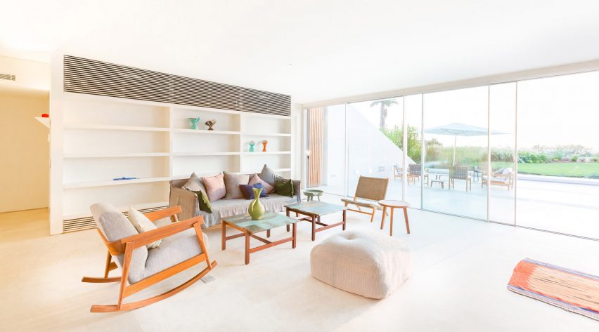 Aamchit Houses by HSS