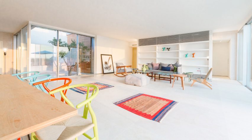 Aamchit Houses by HSS
