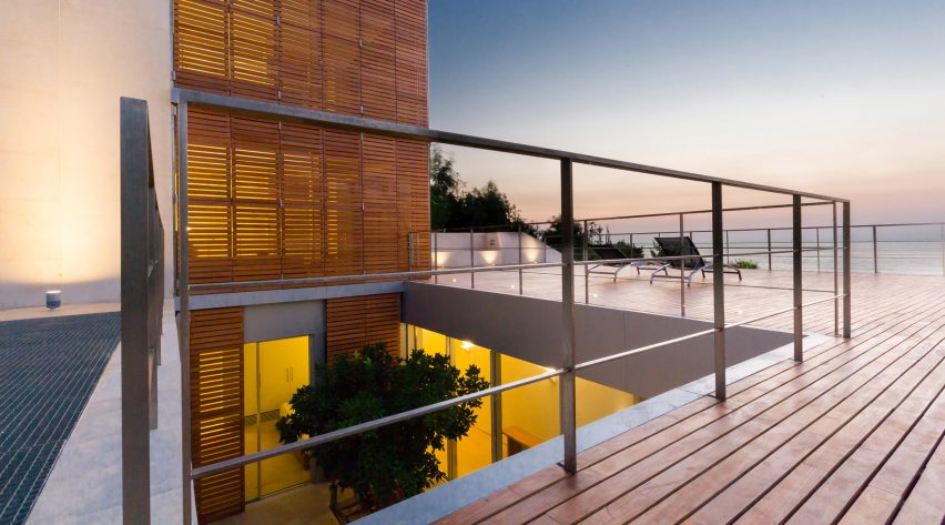 Aamchit Houses by HSS