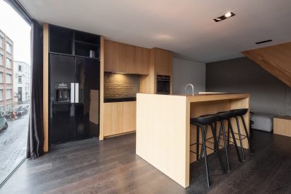 Abeel House by Miass Sys