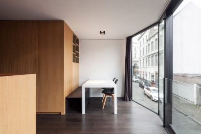Abeel House by Miass Sys
