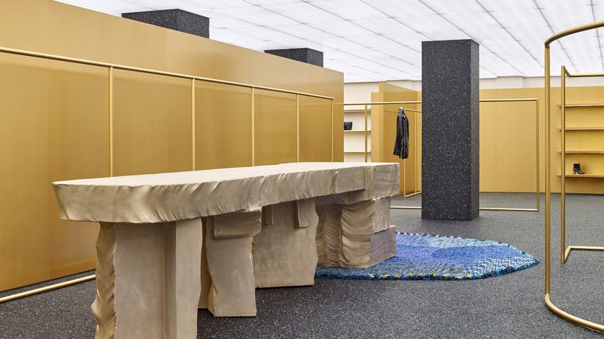 Acne store