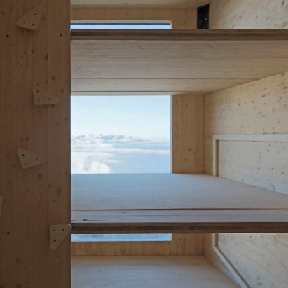 alpine-shelter-ofis-architecture-slovenia_dezeen_2364_col_0