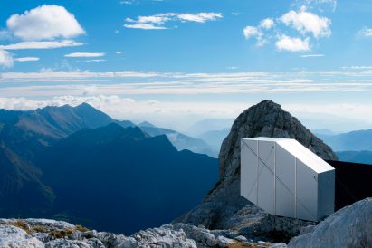 alpine-shelter-ofis-architecture-slovenia_dezeen_2364_col_0