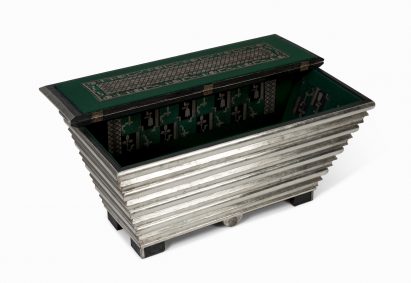 Auctionata online design auction