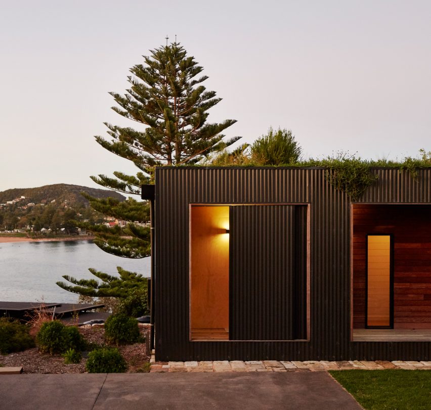 Avalon House by Archiblox