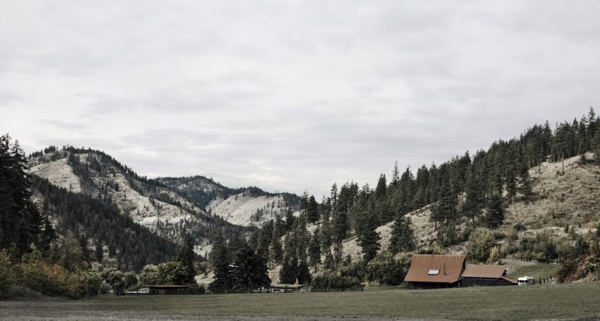 Canyon Barn by MW Works