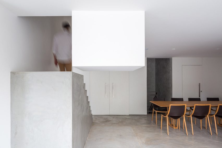 Casa Grid by BLOCO Arquitetos