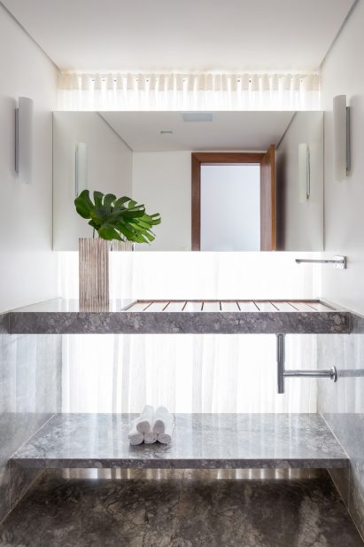 Casa Grid by BLOCO Arquitetos