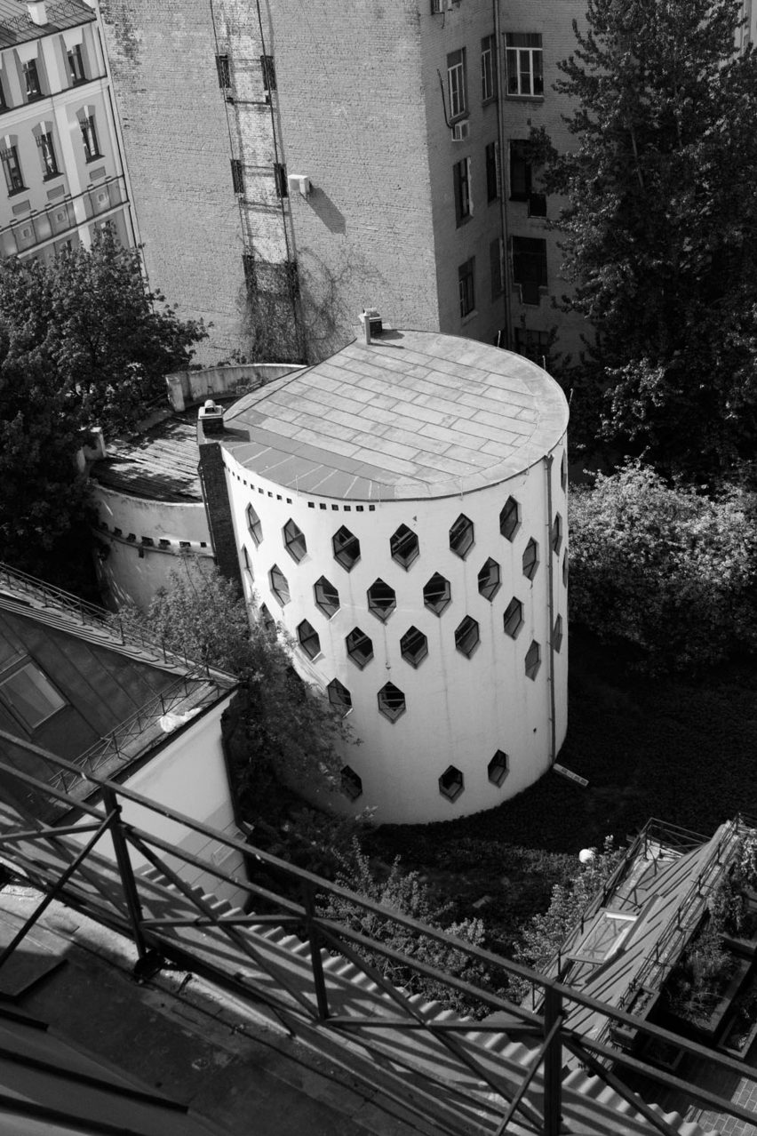 Free comp: Constructivist map