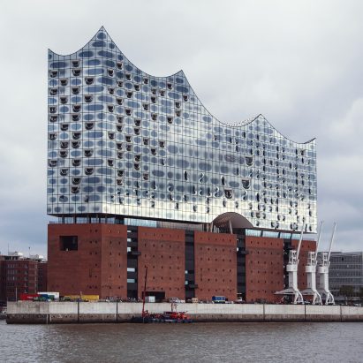 Watch Pierre de Meuron and Charles Jencks discuss Elbphilharmonie