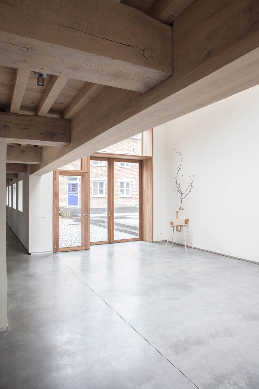 Dutch farmhouse conversion by Jeanne Dekkers Architects in Limburg