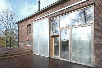 Dutch farmhouse conversion by Jeanne Dekkers Architects in Limburg