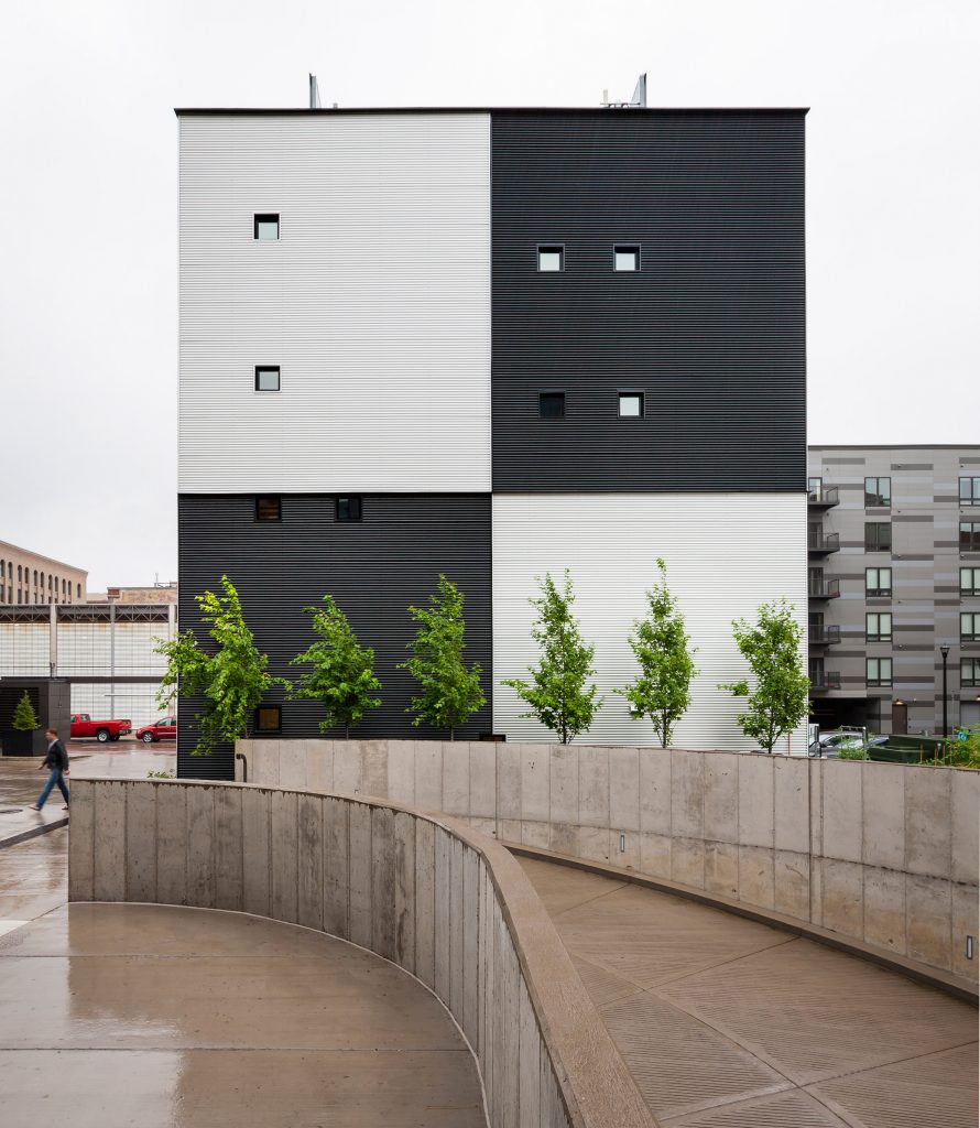 Fast Horse by Salmela Architects