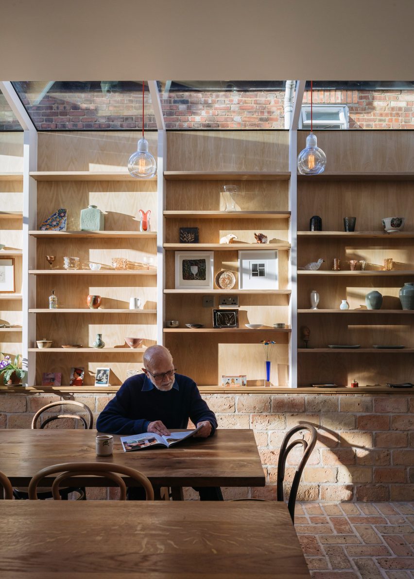 Gallery House Stoke Newington by Neil Dusheiko Architects