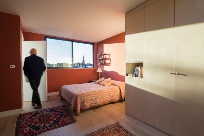 Gallery House Stoke Newington by Neil Dusheiko Architects
