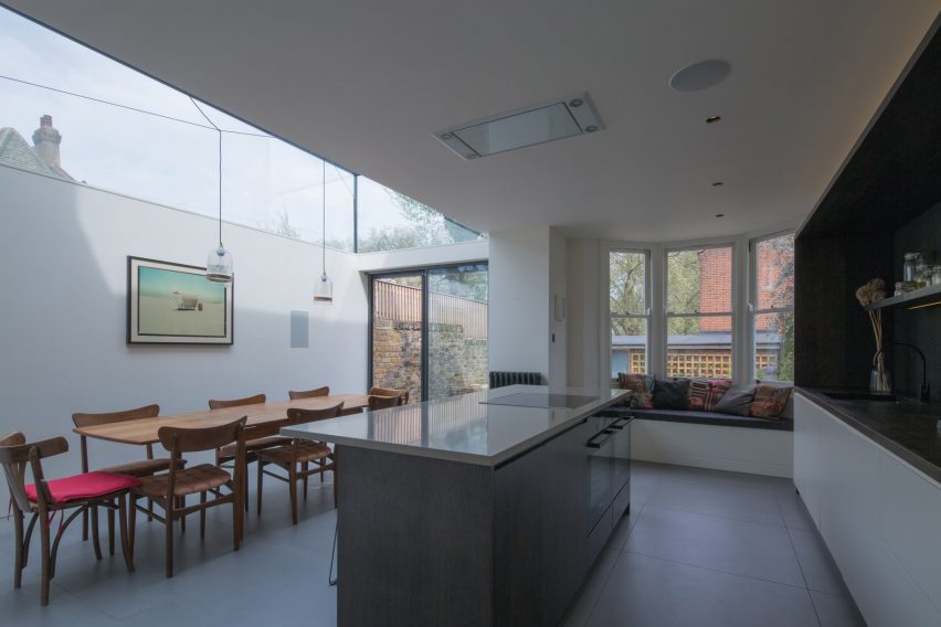 Glass Box by Studio 304
