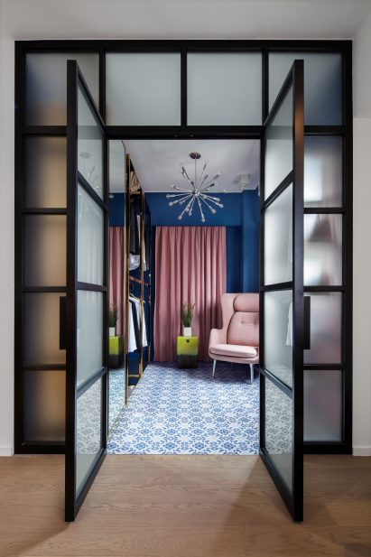 happy-valley-aparment-lim-lu-hong-kong-interior-residential_dezeen_2364_col_6