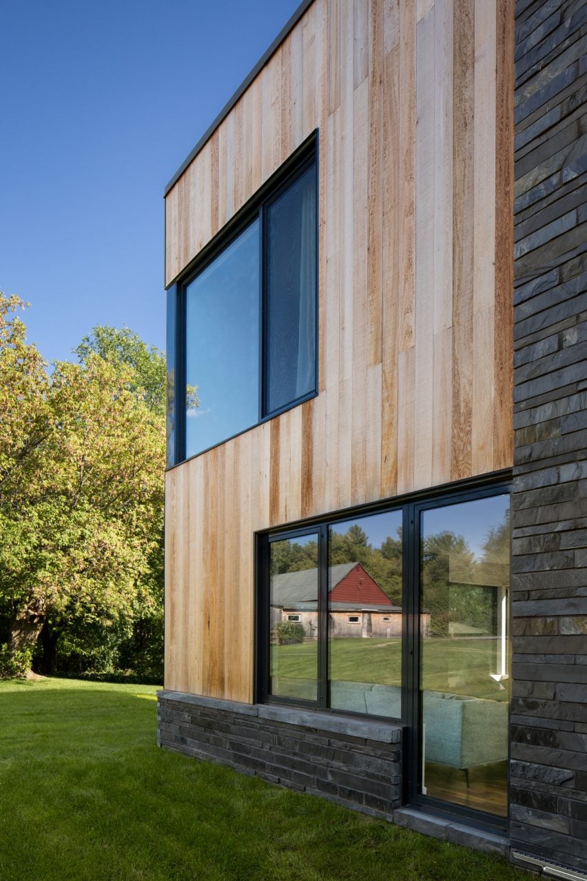 Hemmingford House by Simard