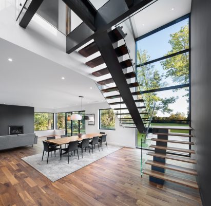 Hemmingford House by Simard