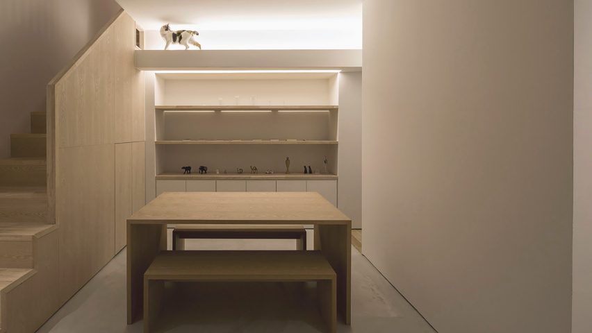 Graphic designer’s home and studio in Tokyo includes cat walkway