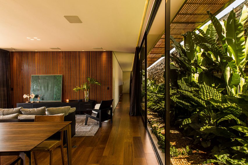 House mcny by mfmais arquitetos