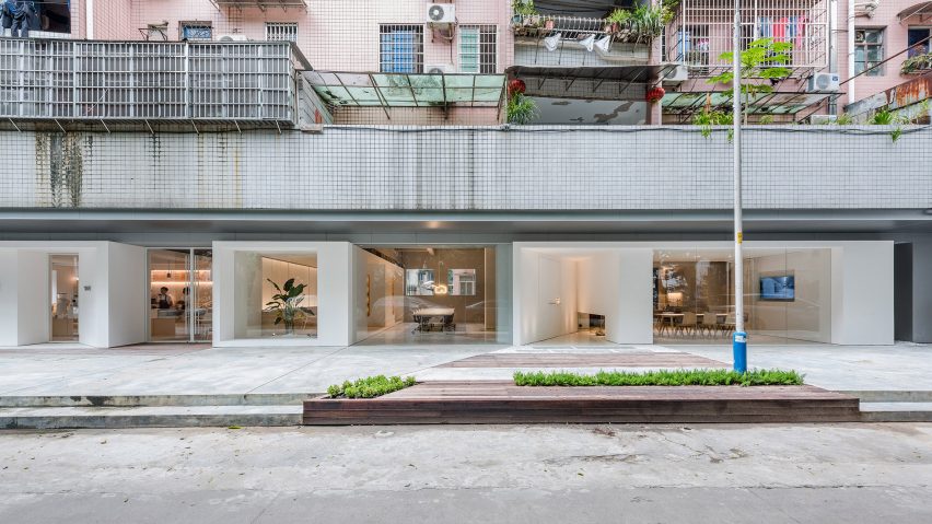 In and between boxes by Lukstudio