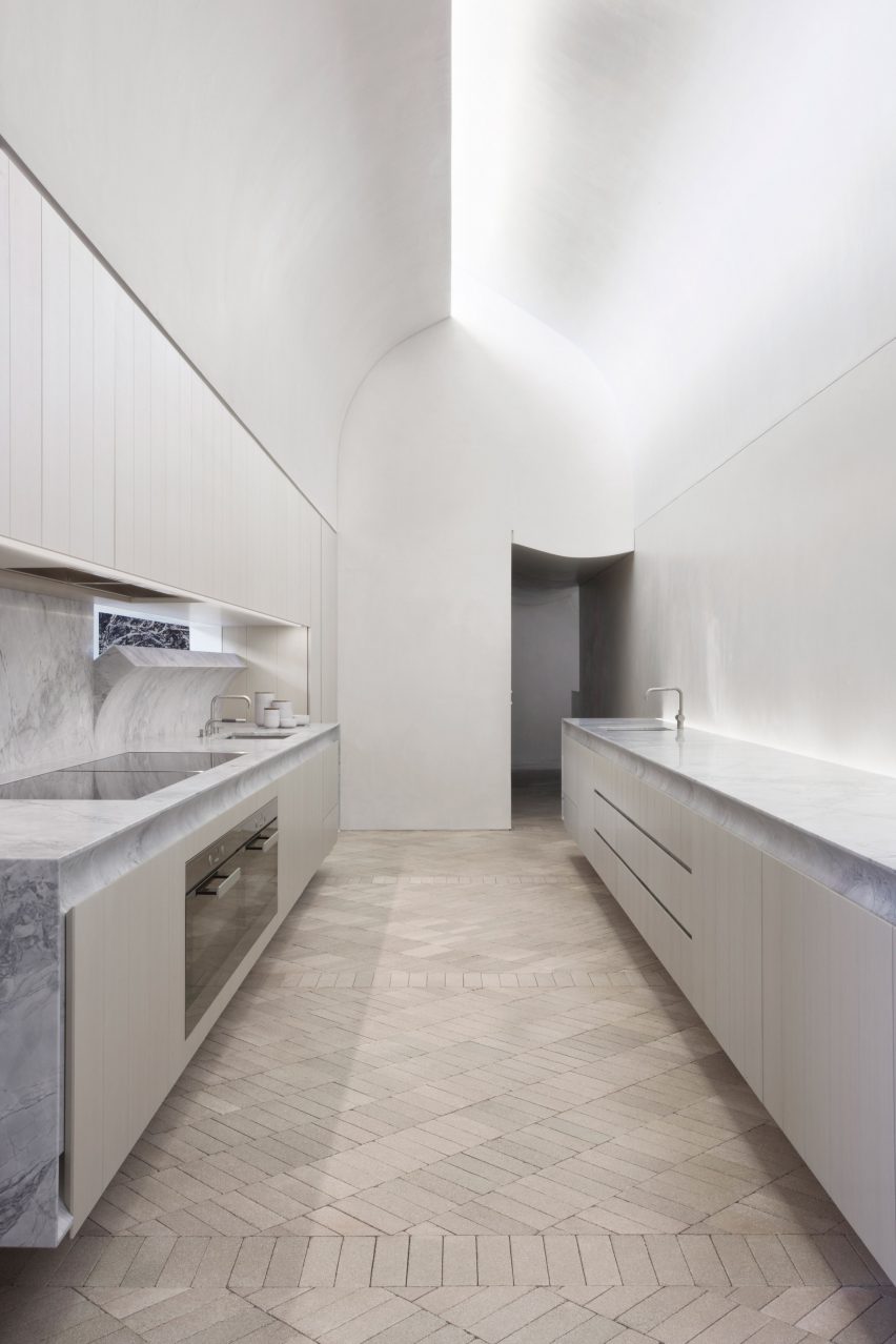 Indigo Slam by Smart Design Studio