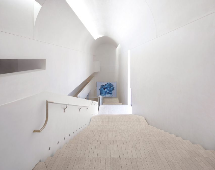 Indigo Slam by Smart Design Studio
