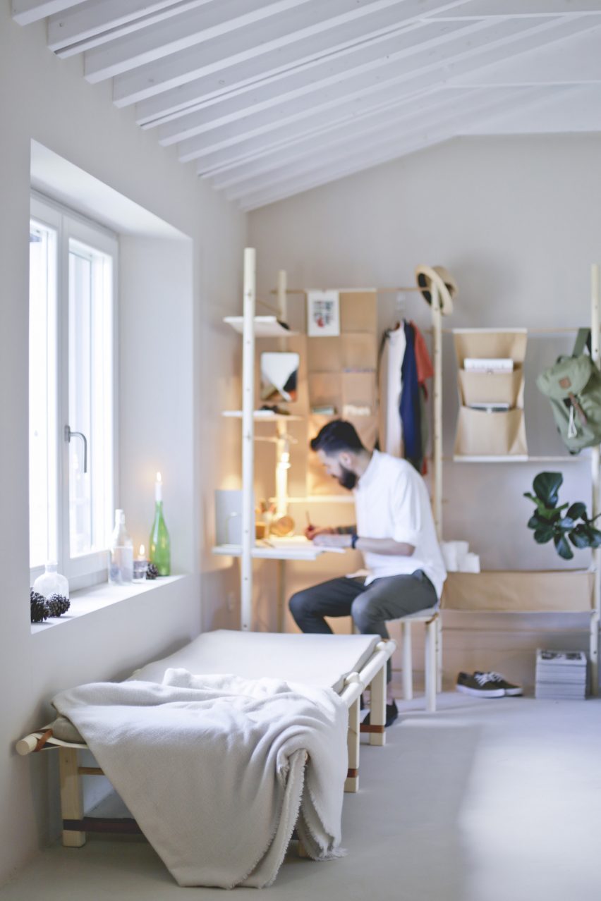 Itaca nomadic furniture by Elena Bompani