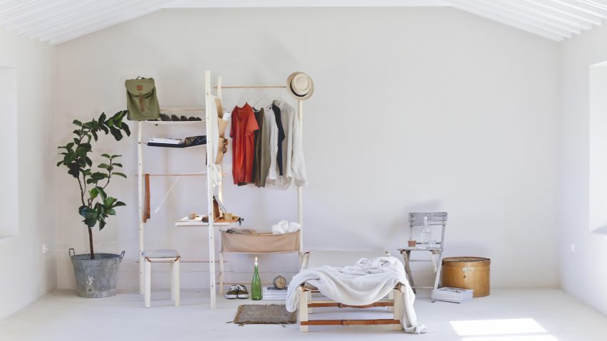 Itaca nomadic furniture by Elena Bompani