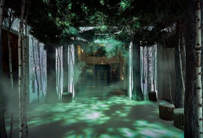 Claridge's Christmas tree by Marc Newson and Jony Ive