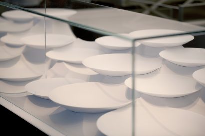 kitchen-ole-scheeren-dean-and-deluca-design-miami_dezeen_2364_col_3