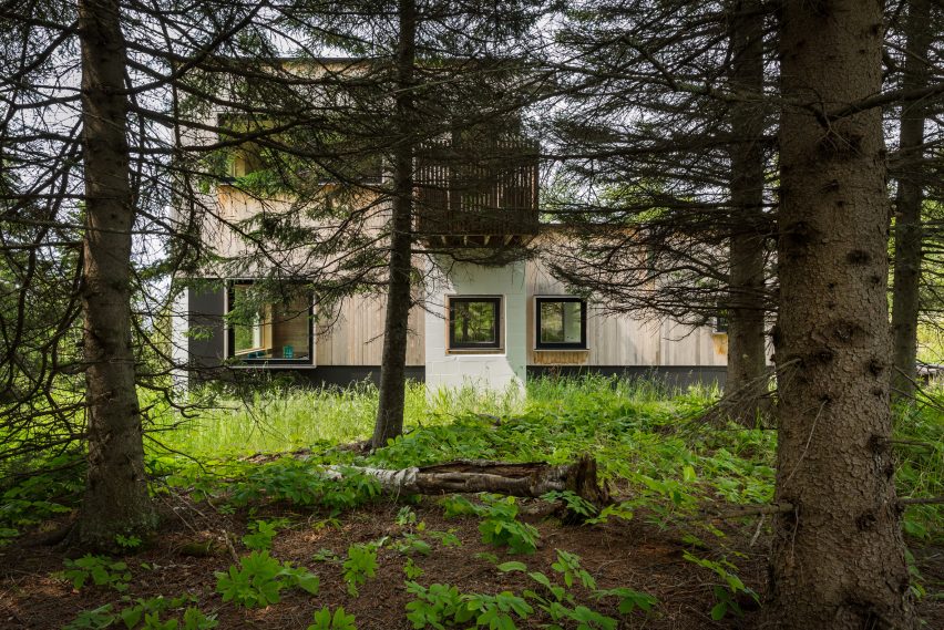 Larson Berquist Residence