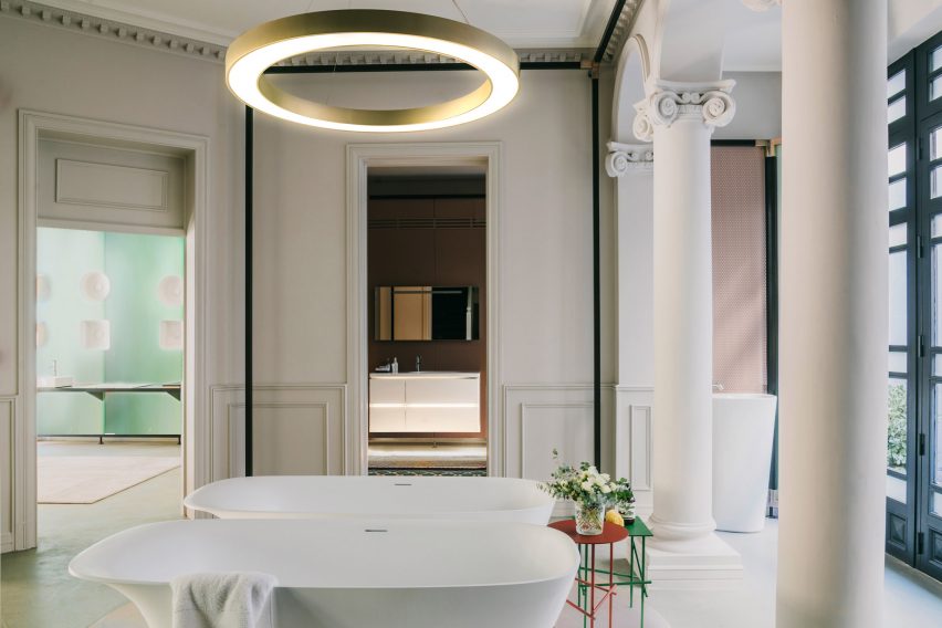 Laufen showroom in Madrid by Patricia Urquiola